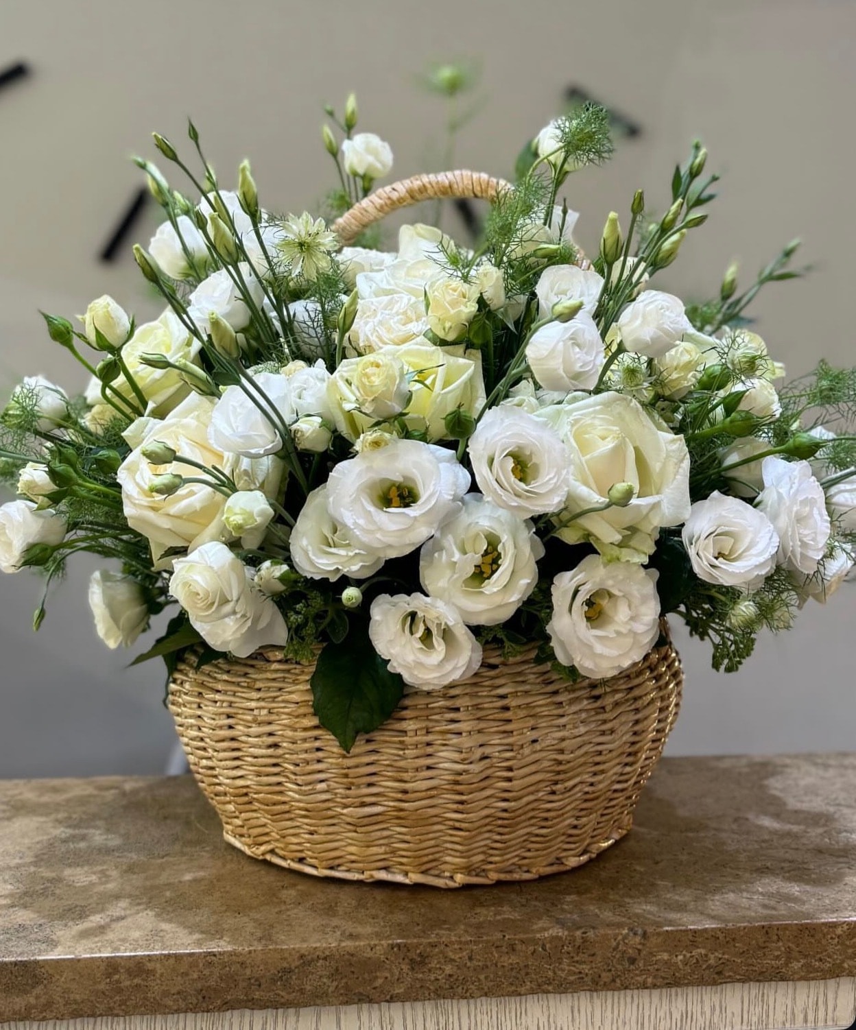 Lisianthus Basket Arrangement - Image 1 of 1 | Avenue Des Fleurs