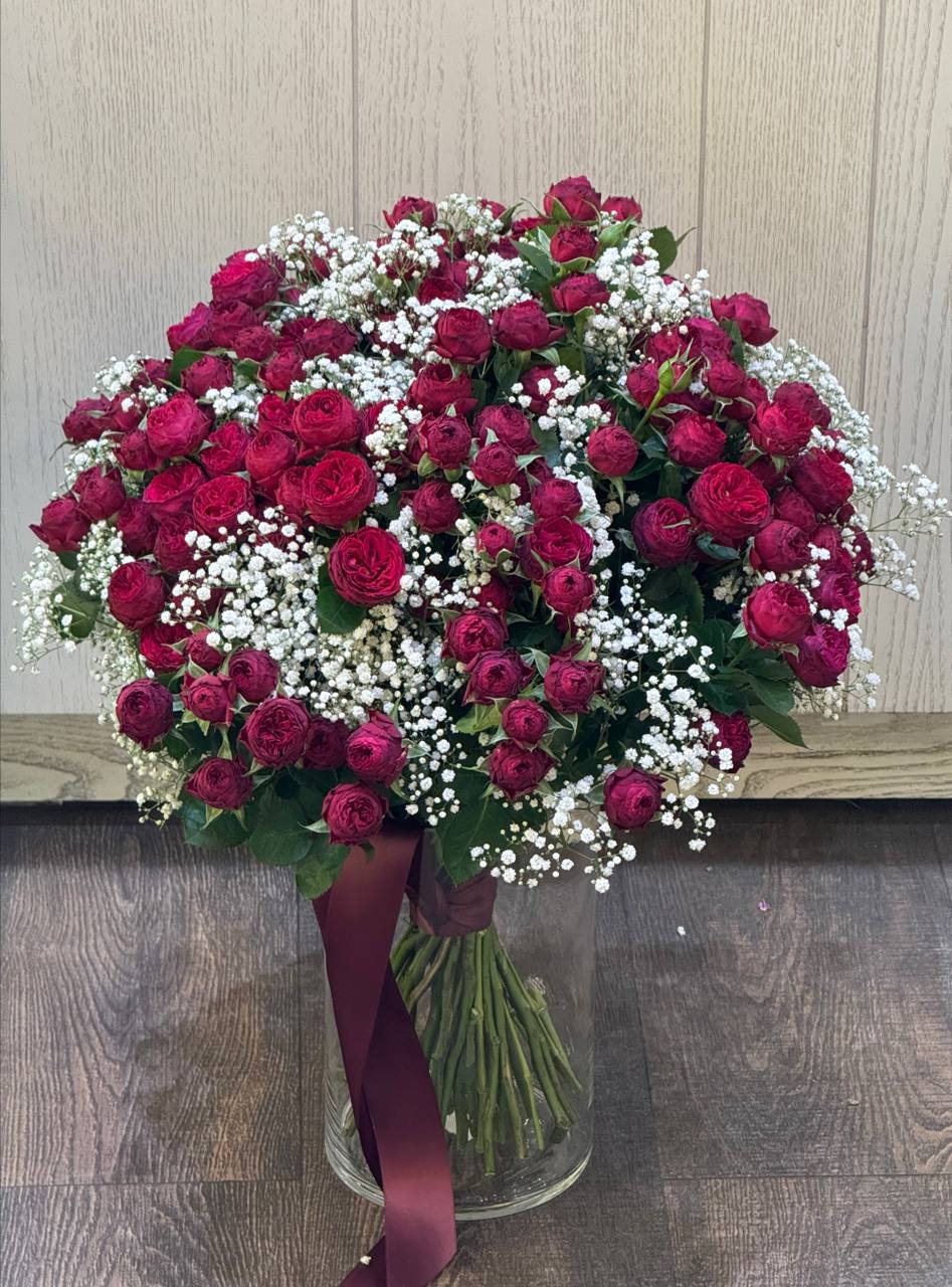 Velvet Red - Image 1 of 1 | Avenue Des Fleurs