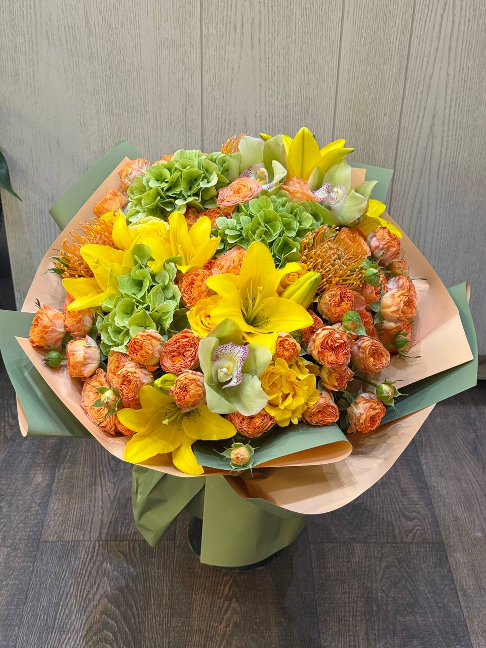Orange Breeze - Image 1 of 1 | Avenue Des Fleurs