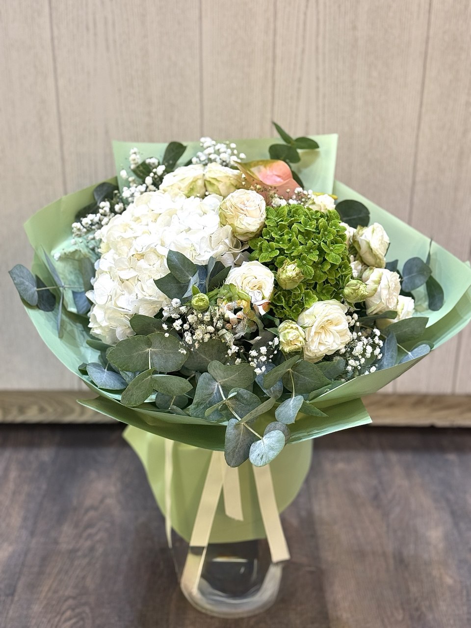 Букет с гарденией и розами - Image 1 of 1 | Avenue Des Fleurs