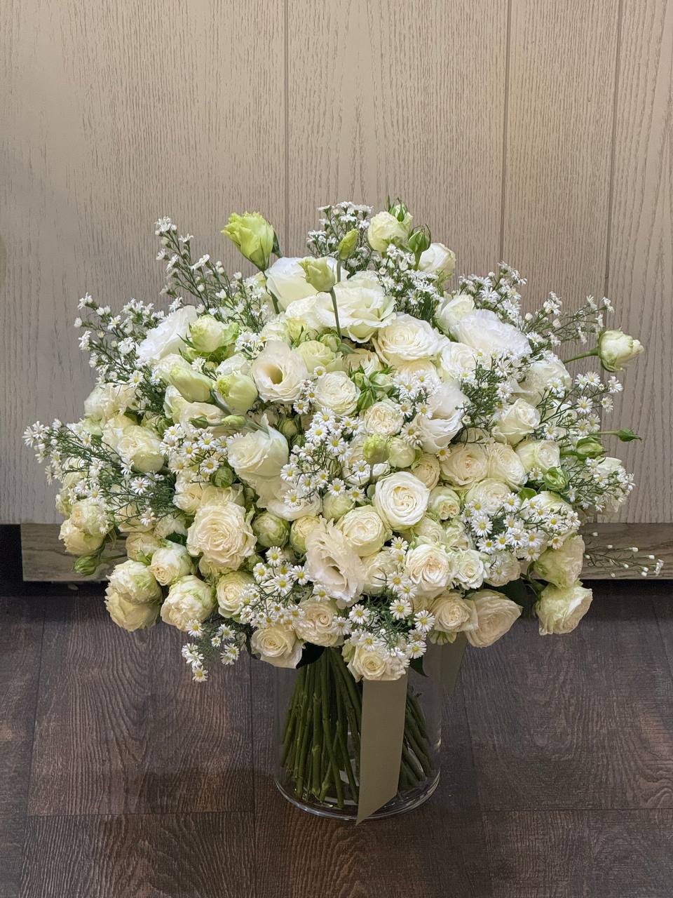 Սպիտակ Էլեգանս - Image 1 of 1 | Avenue Des Fleurs