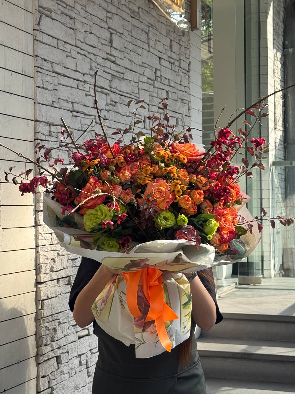 Աշնանային Նուրբ Ծաղկեփունջ - Image 1 of 1 | Avenue Des Fleurs